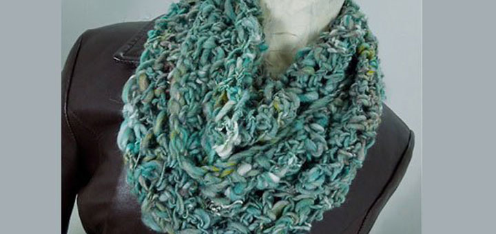 Heaven-Spun-Creations-Teal-Crocheted-Infinity-Scarf