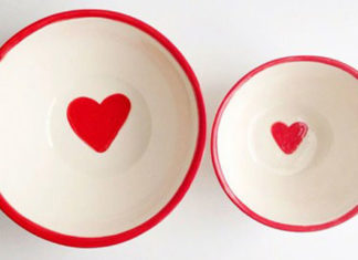 Pottery-Lodge-Ceramic-Heart-Nested-Bowls