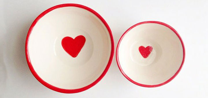 Pottery-Lodge-Ceramic-Heart-Nested-Bowls