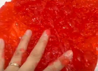 How-to-Make-Jiggly-Slime-Without-Glue